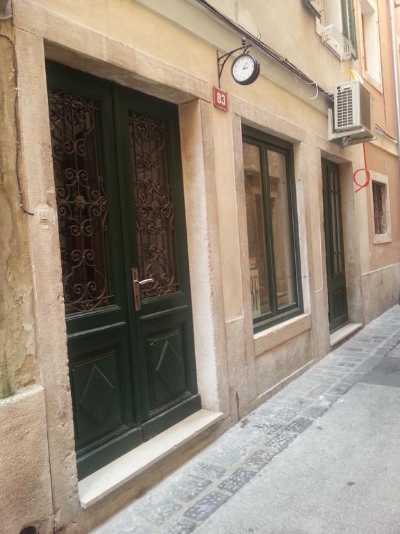 Apartment Piran Svobode Pokoj fotografie